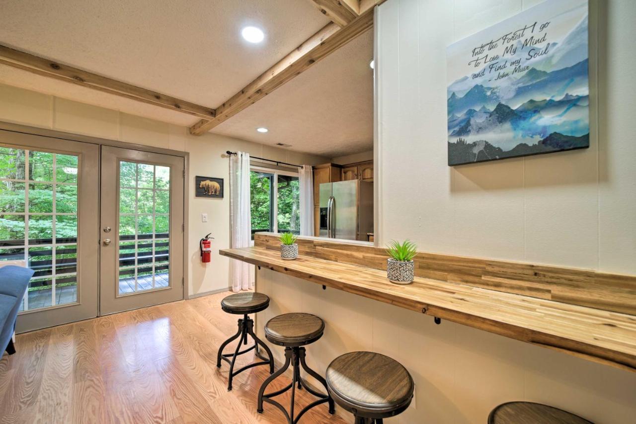 Charming Maggie Valley Getaway With Fire Pit! エクステリア 写真