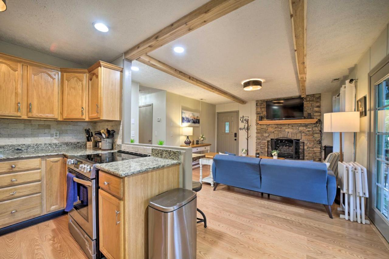 Charming Maggie Valley Getaway With Fire Pit! エクステリア 写真